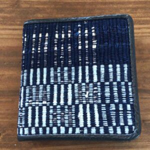 二つ折り財布　やしらみ