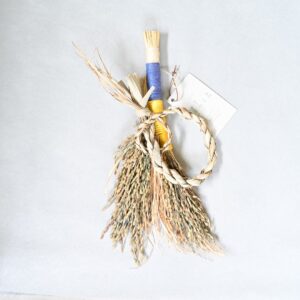 カラフルしめ飾り